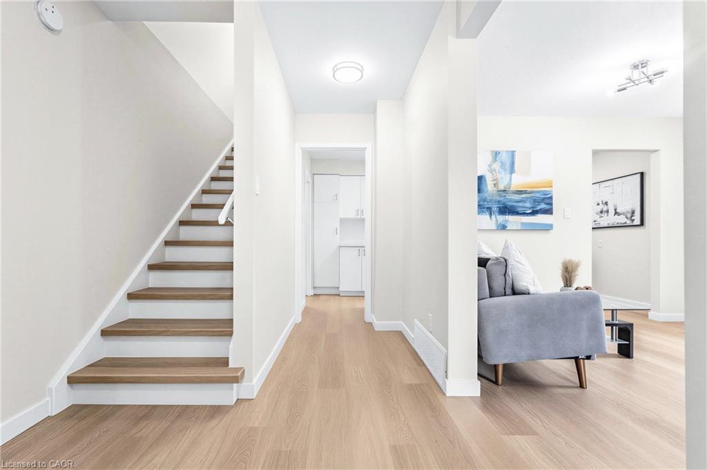 A-506 Lonelm Court, Waterloo ON N2L 5E1