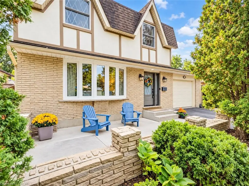 97 Devonglen Drive, Kitchener ON N2R 1Z7