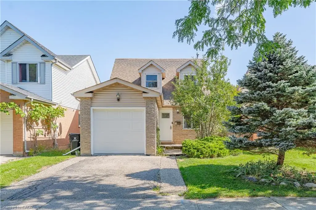 34 Camrose Court, Kitchener ON N2M 5J5
