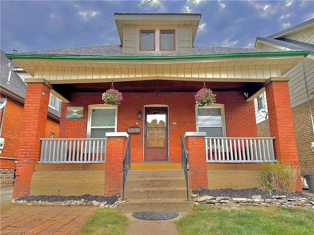 104 Mary Street, Brantford ON N3S 3B7
