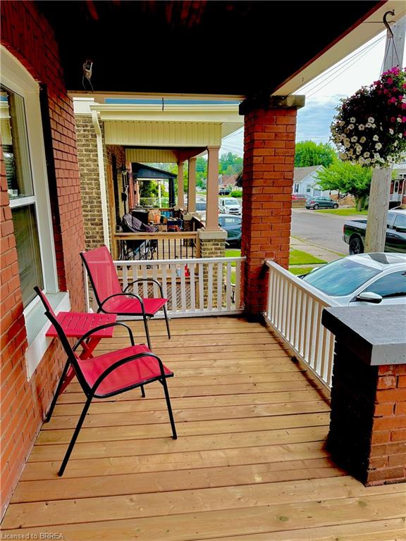 104 Mary Street, Brantford ON N3S 3B7