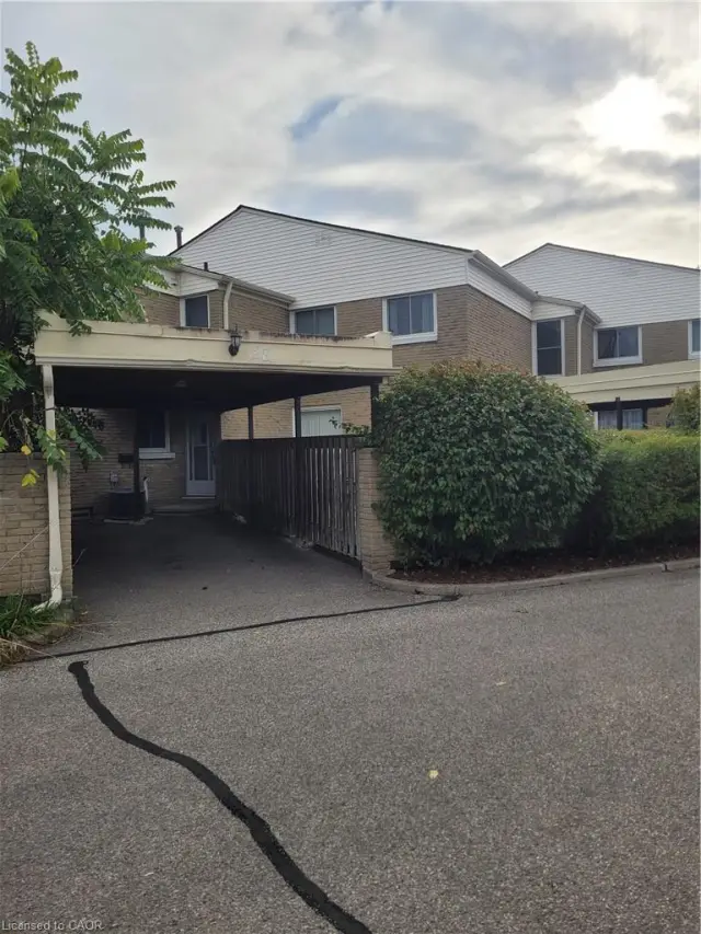28-415 Morgan Avenue, Kitchener ON N2A 2V6