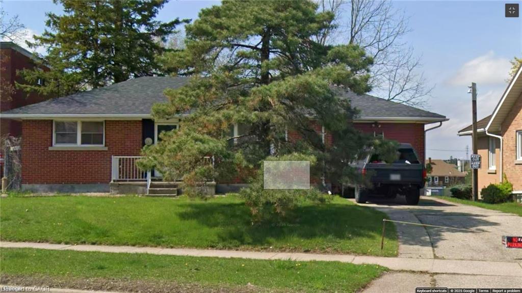 160 Erb Street E, Waterloo ON N2J 1M4