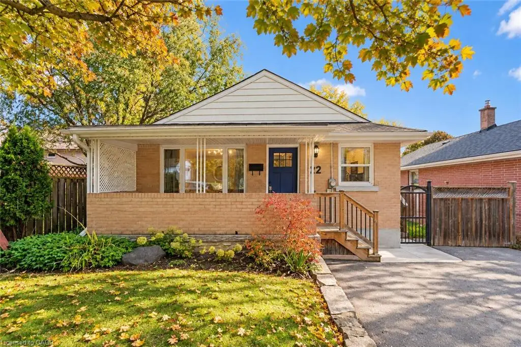 22 Fifth Avenue, Cambridge ON N1S 2E9