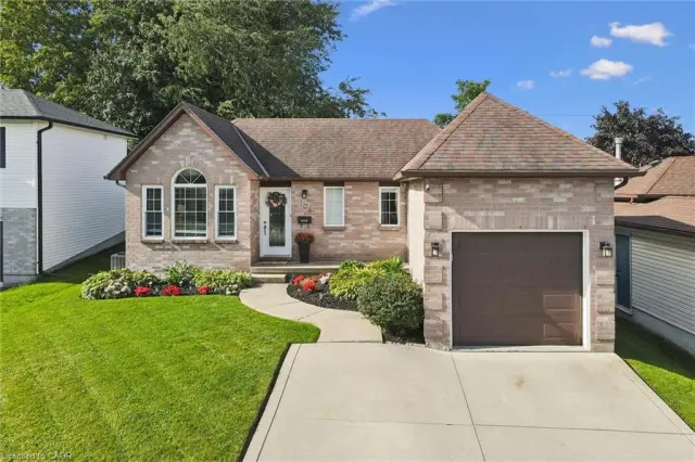 108 Canrobert Street, Woodstock ON N4S 8X5