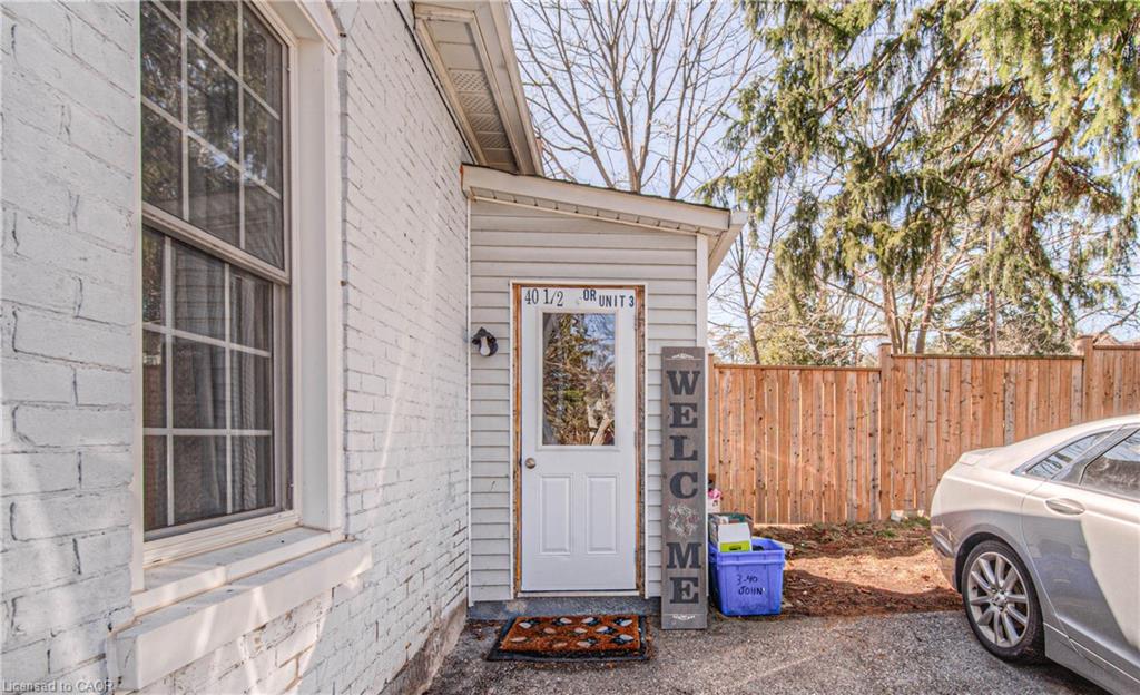 40 John Street, Cambridge ON N1S 2V4