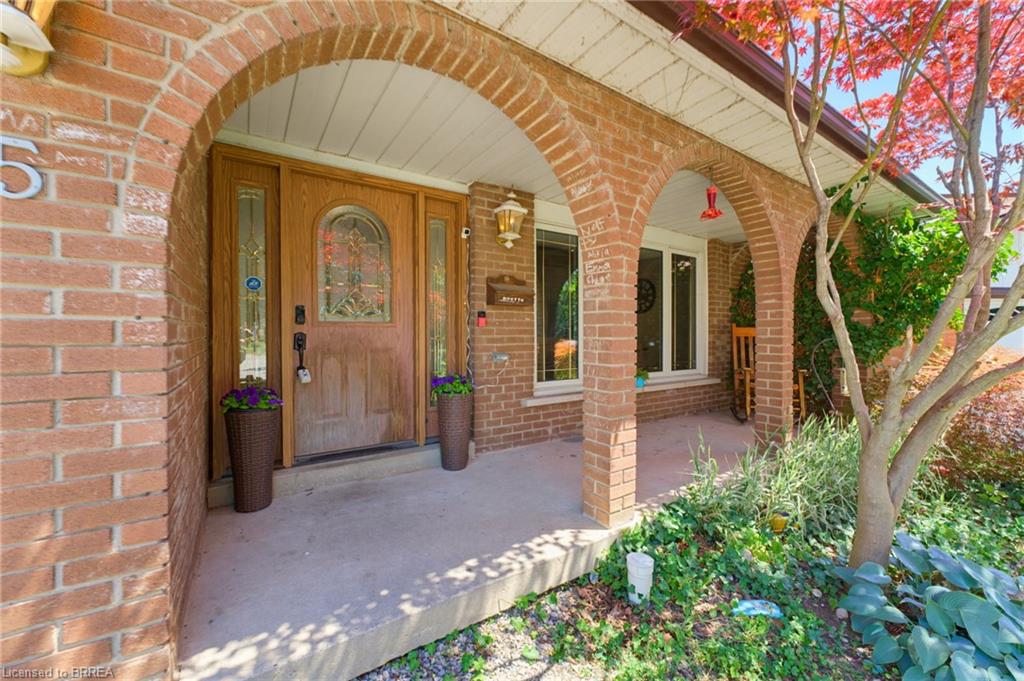 5 Keeler Place, Brantford ON N3S 7K6