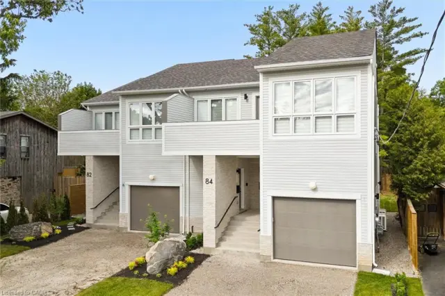 82 Chalmers Street N, Cambridge ON N1R 5B8