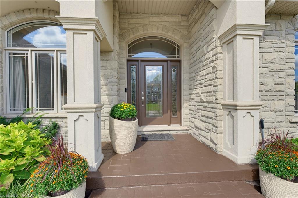 29 Farrow Road, Brantford ON N3T 0M4