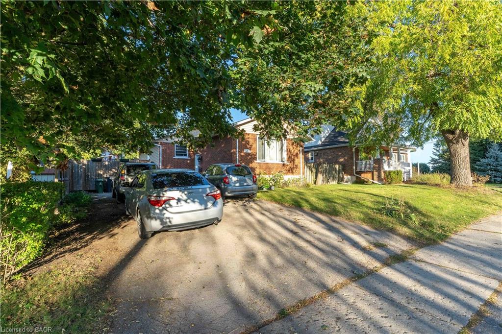 41 Alma Street N, Guelph ON N1H 5X2