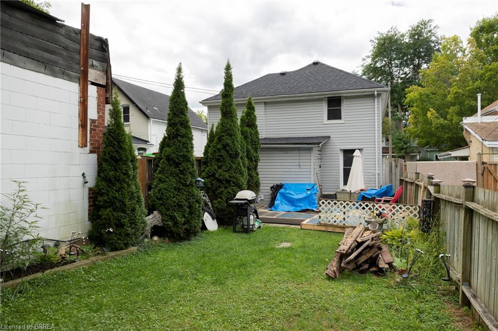 20 Superior Street, Brantford ON N3S 2K1