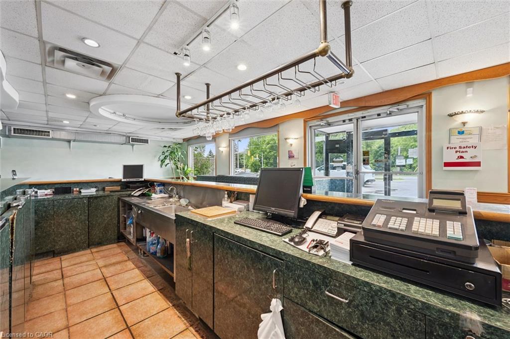 241 Edinburgh Road N, Guelph ON N1H 5S2