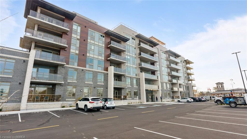 307-34 Norman Street, Brantford ON N3R 2Y1