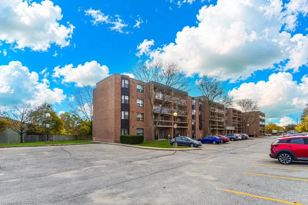 201-88 Tollgate Road, Brantford ON N3R 7R5