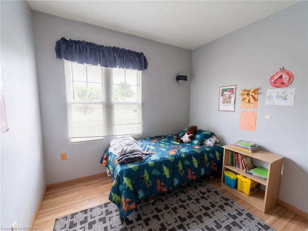 92 Mary Street, Brantford ON N3S 3B6