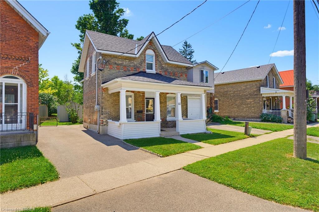 112 Grand River Avenue, Brantford ON N3T 4X4