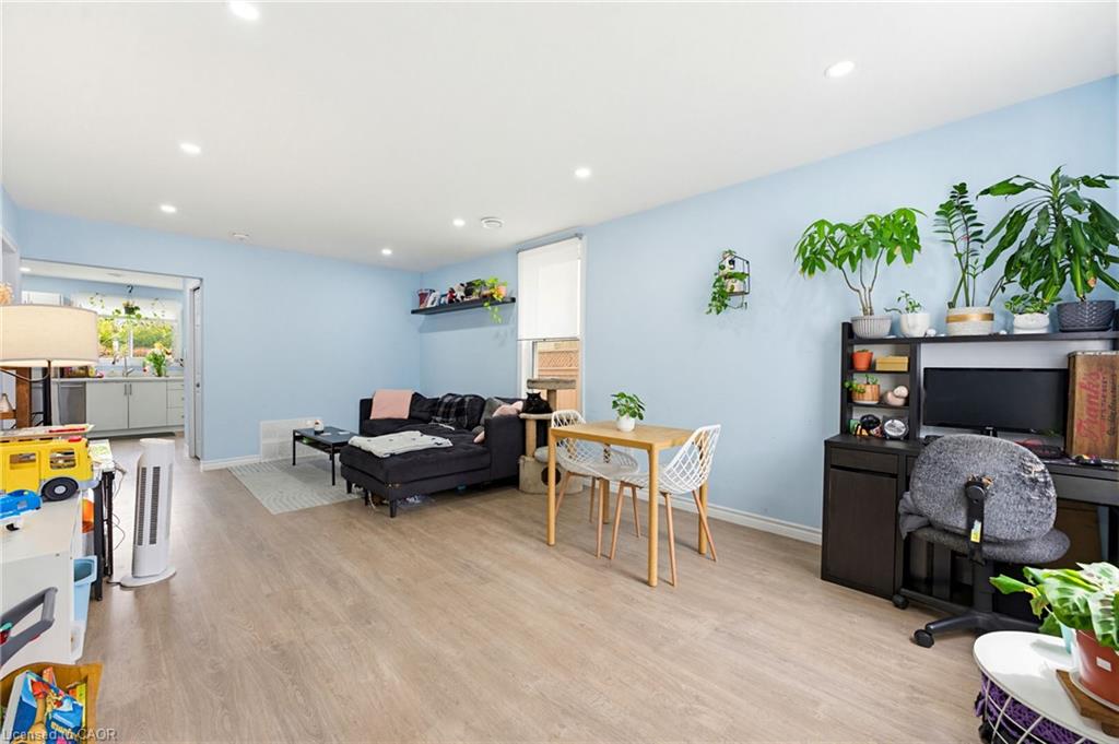 291 Park Avenue, Brantford ON N3S 5L2