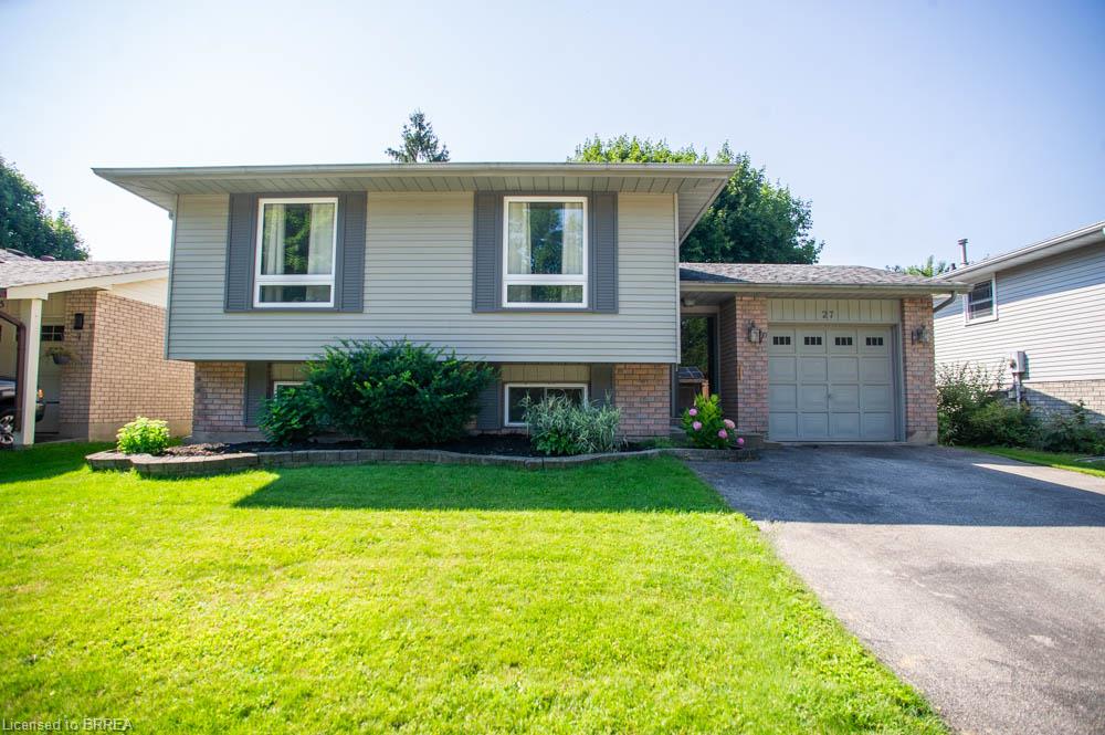 27 Myrtleville Drive, Brantford ON N3V 1B9