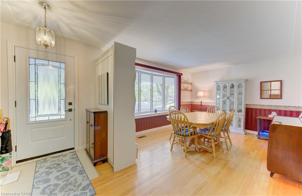 95 Uplands Drive, Kitchener ON N2M 4X3