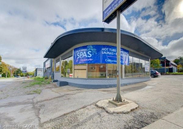 40 Lancaster Street W, Kitchener ON N2H 4S9