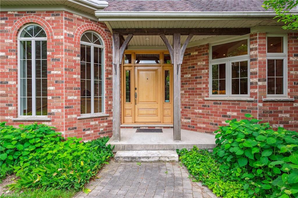 1492 Maple Bend Road, Breslau ON N0B 1M0