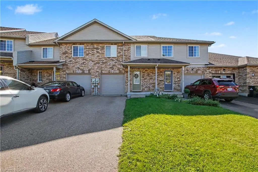 15 Bryan Court, Kitchener ON N2A 4J4