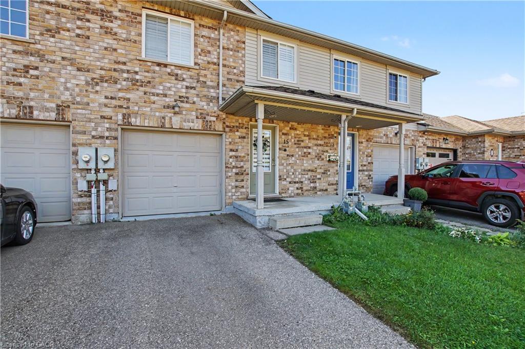 15 Bryan Court, Kitchener ON N2A 4J4