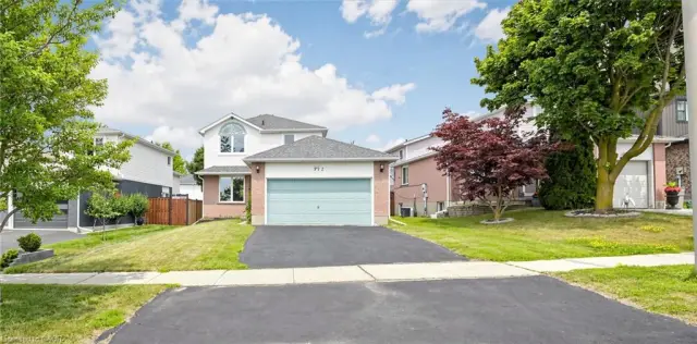 312 Rittenhouse Road, Kitchener ON N2E 2S9