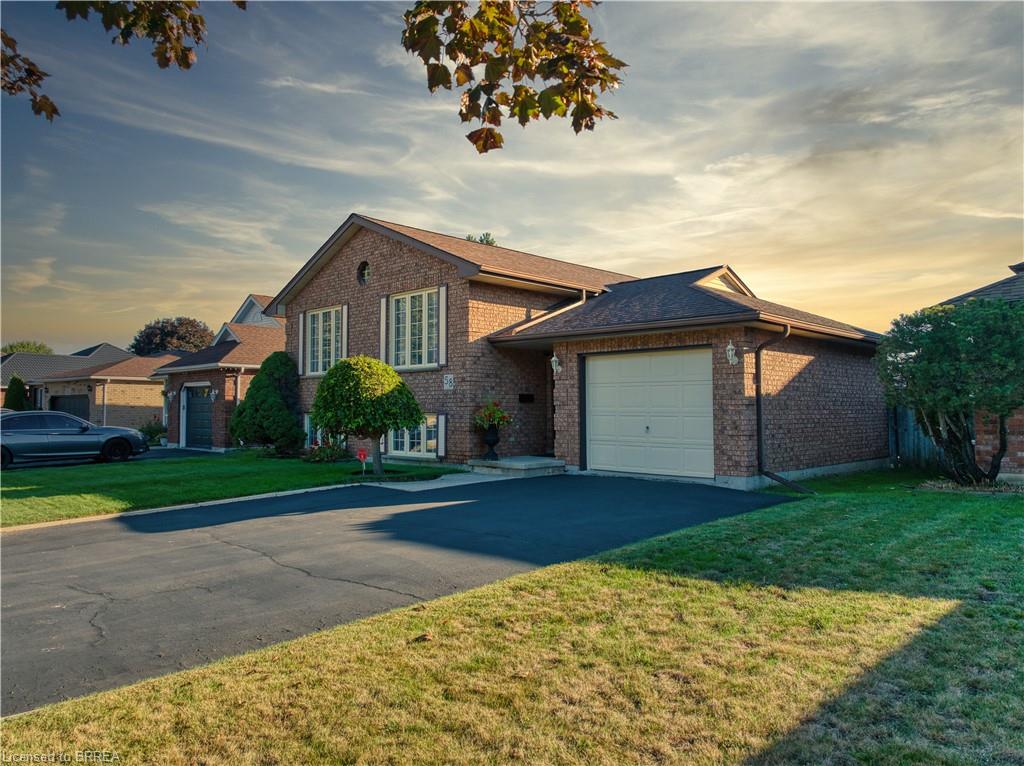 58 Olivetree Road, Brantford ON N3R 7X2