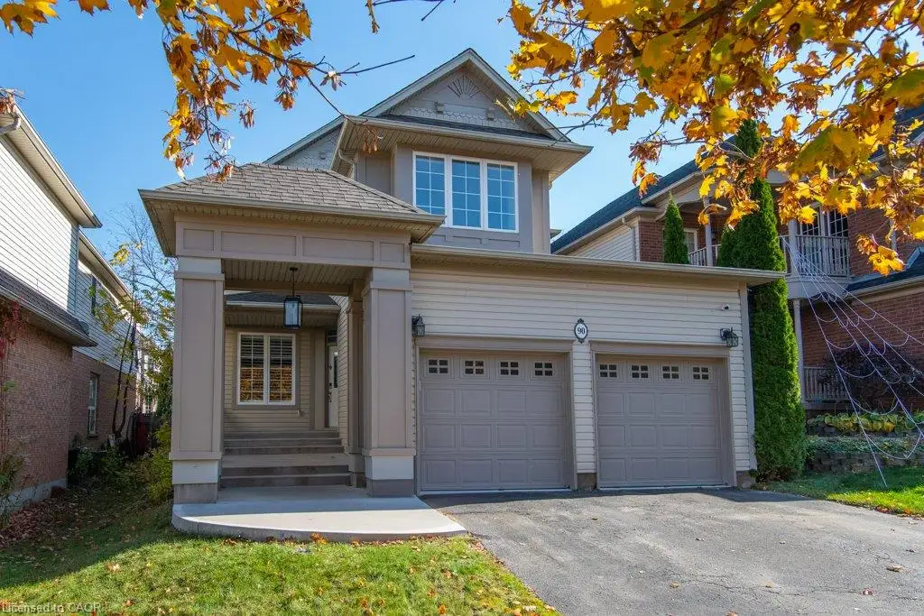 90 Autumn Ridge Trail, Kitchener ON N2P 2K1