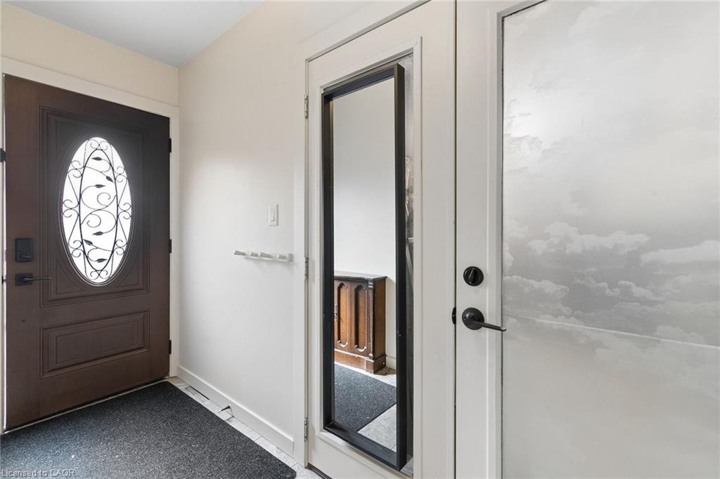 24 Davidson Street, Cambridge ON N1S 2T9