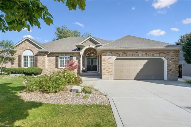 8 Chancellor Drive, Heidelberg ON N0B 2M1