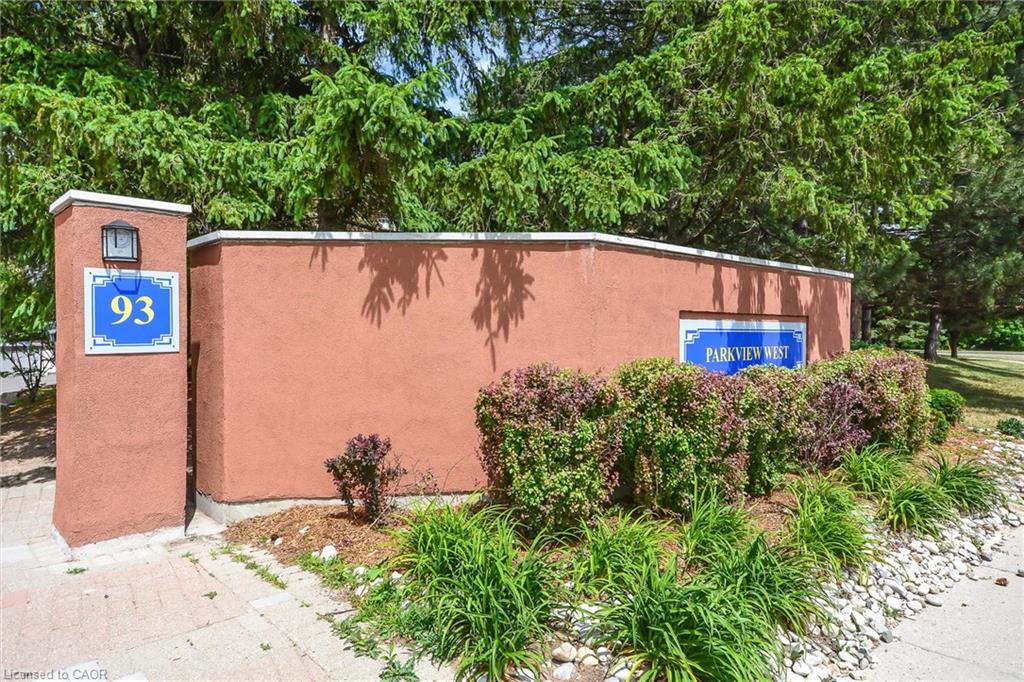 206-93 Westwood Road, Guelph ON N1H 7J7