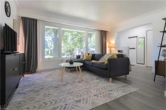 34 Golfview Road, Guelph ON N1E 1A6