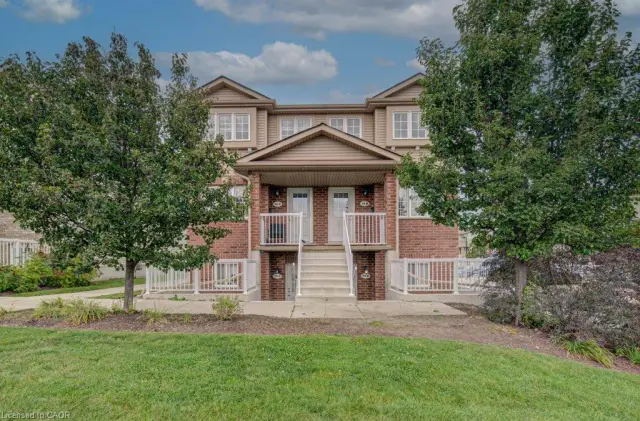 19A-50 Howe Drive, Kitchener ON N2E 0A3