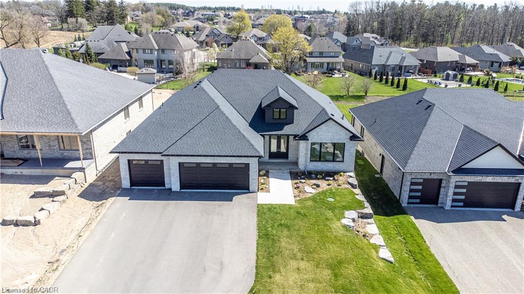 15 Hudson Drive, Brantford ON N3T 0V6