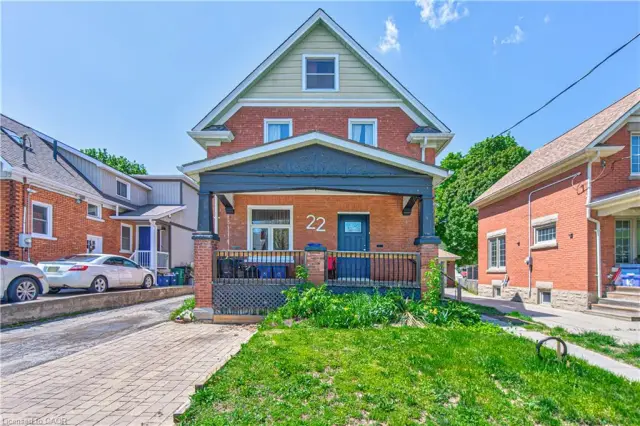 22 Herlan Avenue, Kitchener ON N2G 4K3