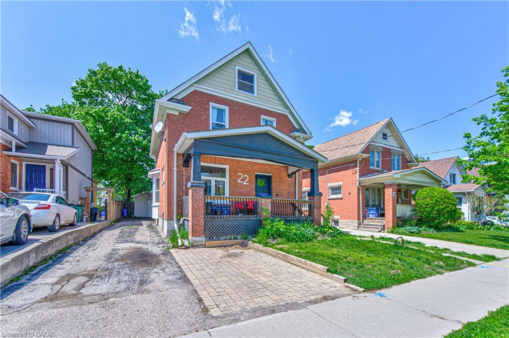 22 Herlan Avenue, Kitchener ON N2G 4K3