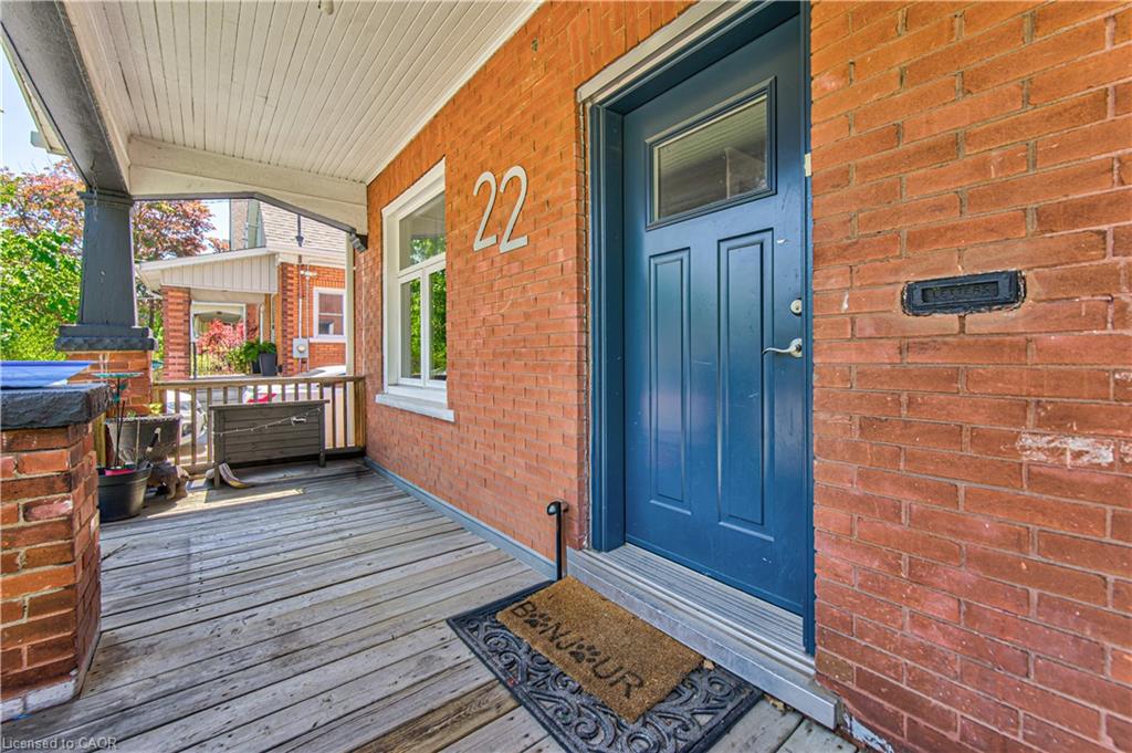 22 Herlan Avenue, Kitchener ON N2G 4K3