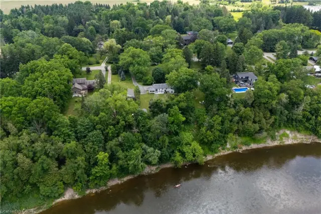 176 Riverbank Drive, Cambridge ON N3H 4R6