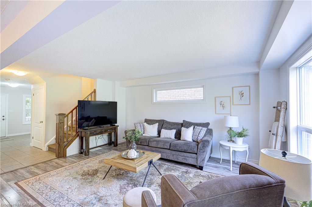 282 Carrington Drive, Guelph ON N1G 5H2