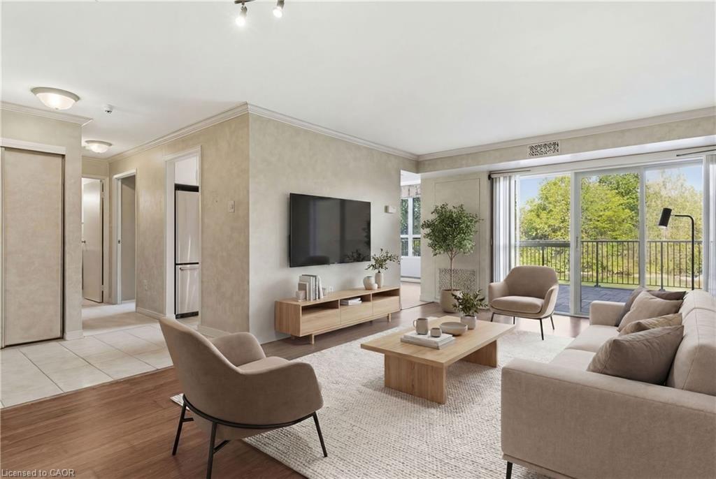 102-30 Blue Springs Drive, Waterloo ON N2J 4T2