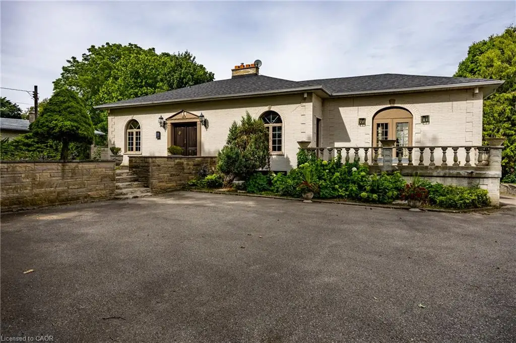 46 Tutela Heights Road, Brantford ON N3T 1A1