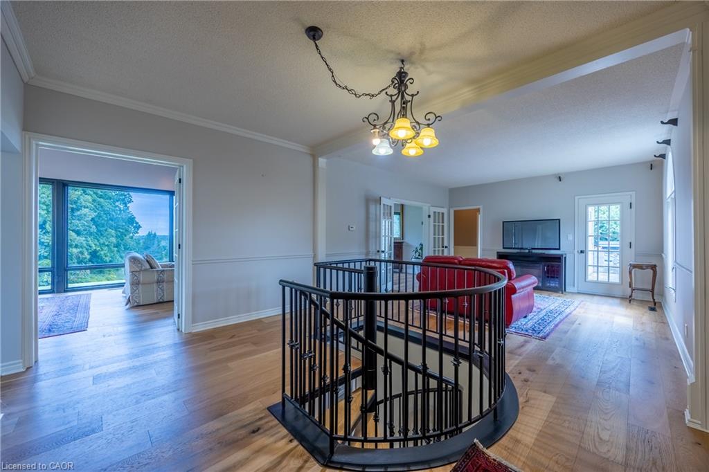 46 Tutela Heights Road, Brantford ON N3T 1A1