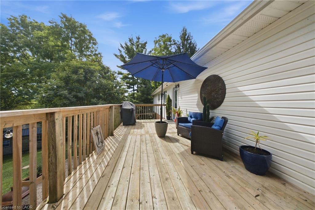 11 Dundas Street W, Paris ON N3L 1E9