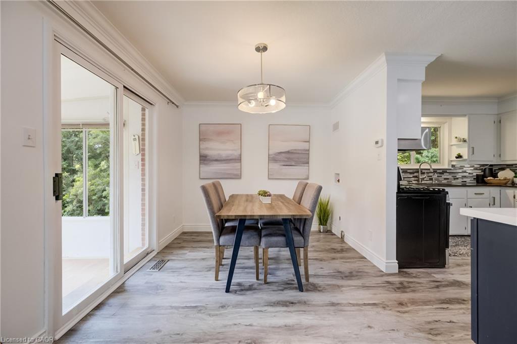 85 Foxhunt Road, Waterloo ON N2K 2R8