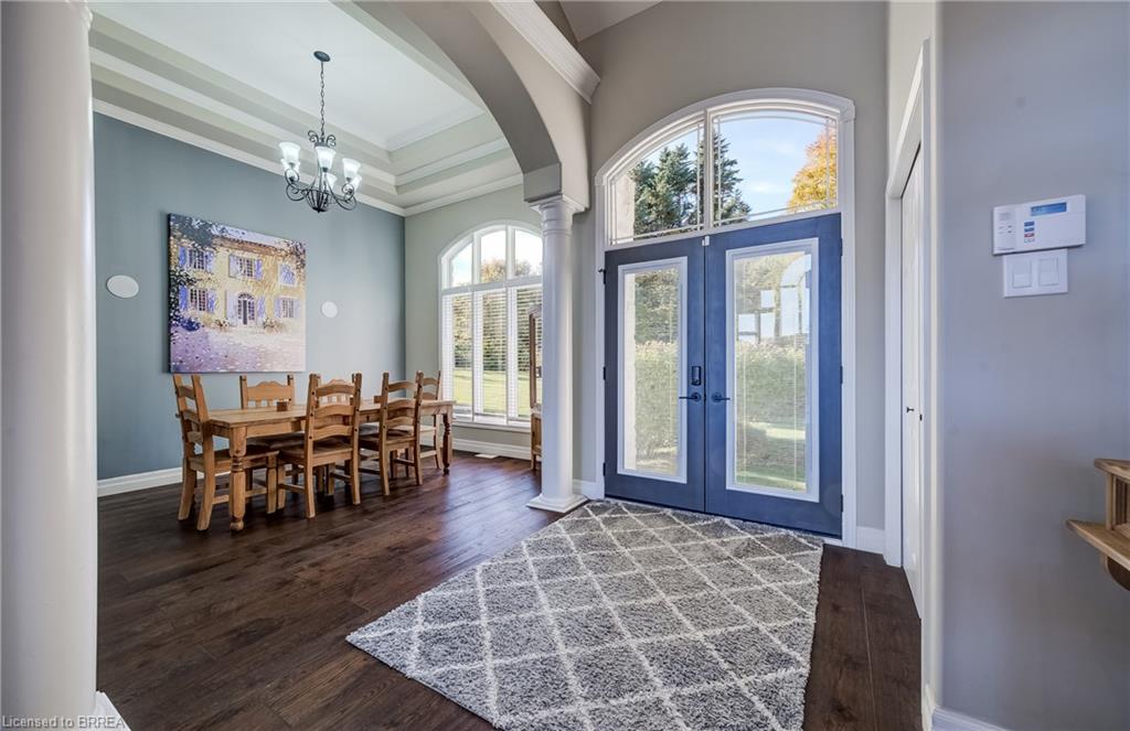 4 Lawren S Harris Drive, Brantford ON N3R 7Z6