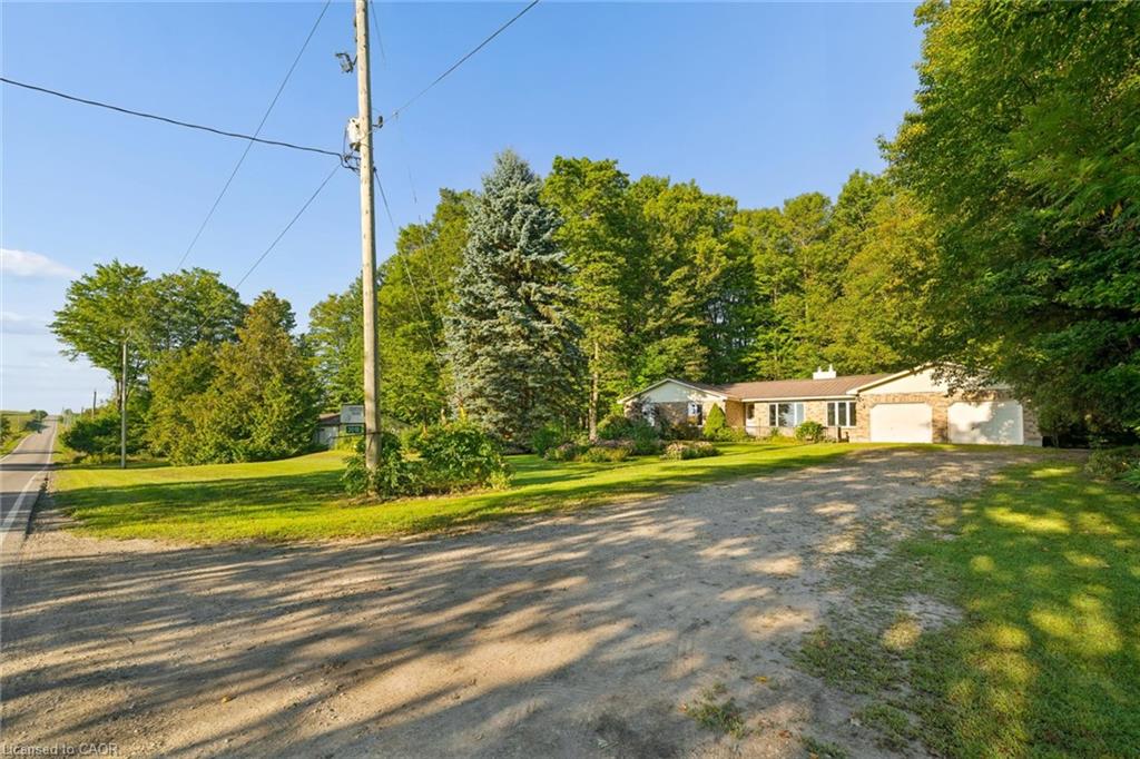 2018 Greenwood Hill Road, Wellesley ON N0B 2T0
