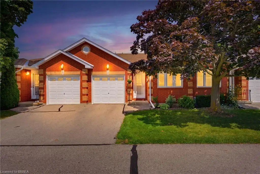 2-1 Buchanan Crescent, Brantford ON N3P 2B2