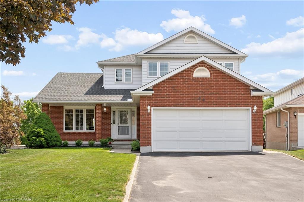 44 Tami Court, Kitchener ON N2B 3V2